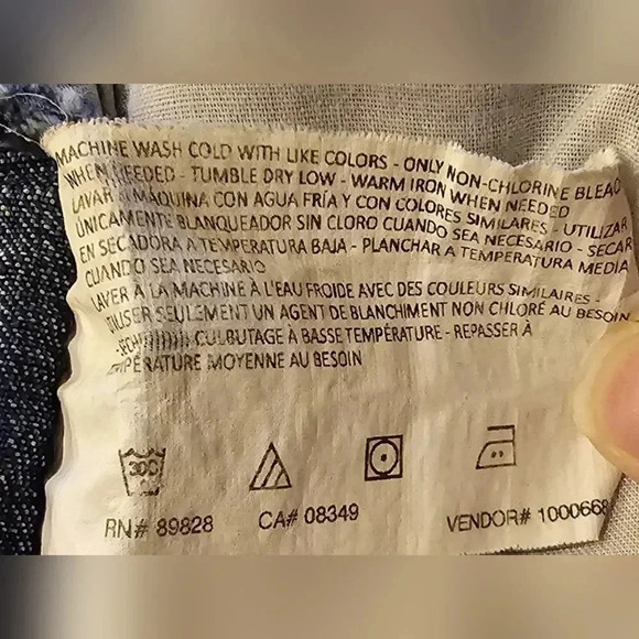 Gloria Vanderbilt, Size 10, ALEXANDRA Denim Capri - Picture 9 of 11